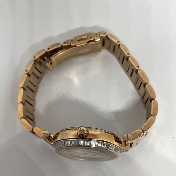 Michael Kors Skylar MK5971 Womens Stainless Steel Analog Dial Quartz Watch JK466 - Picture 8 of 12